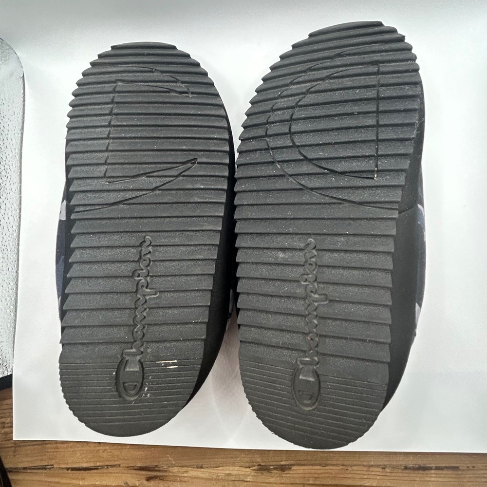 Champion Kids Camo Indoor/Outdoor Slippers with pockets size 6Y - Picture 7 of 12